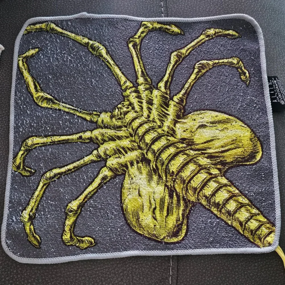 Loot Crate Exclusive Alien Washcloth NWT!